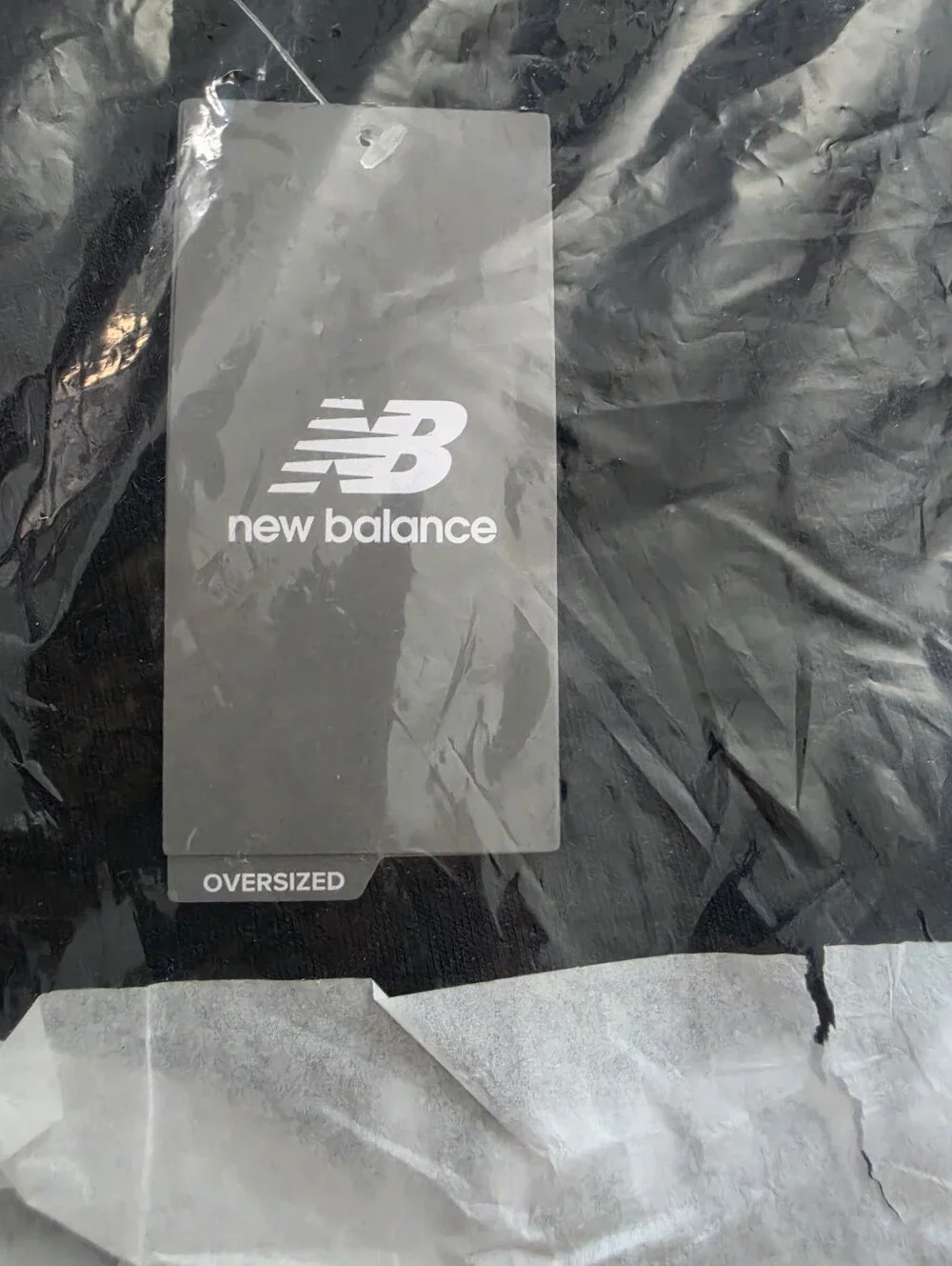 New Balance SEALED! NWT! Trackside Fleece Crew in Black. Sz 2XL. R2S!